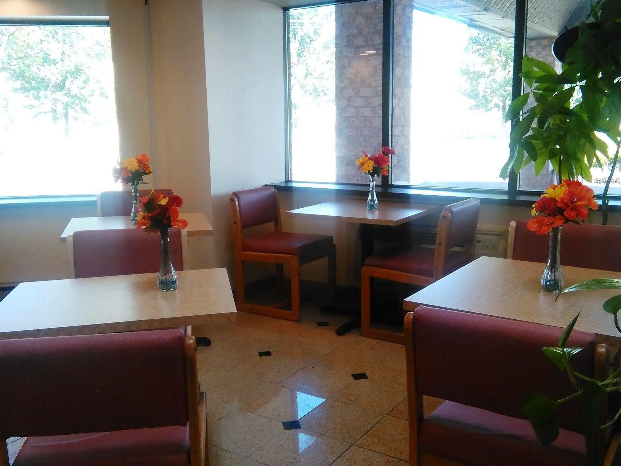 Americas Best Value Inn Хорсхедс Экстерьер фото